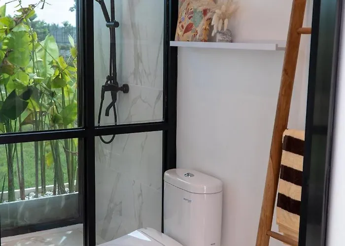Balimood Luxury 4br Ocean View Rooftop